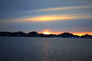 Solnedgang vest for Nuuk